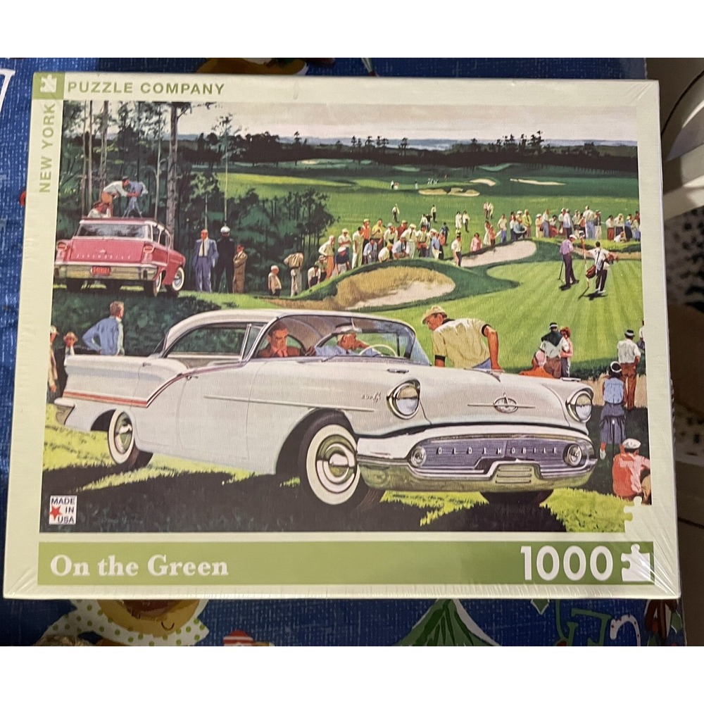 On The Green - 1957 Oldsmobile Super 88 - 1000 Pieces Jigsaw Puzzle Complete